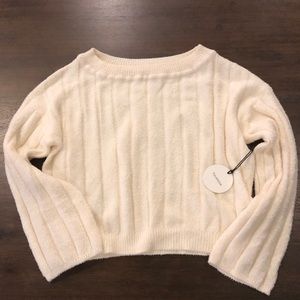 NWT Tularosa Cropped Sweater